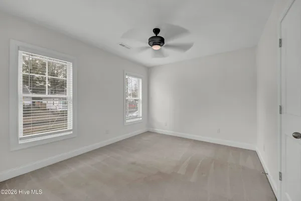 $2,200 | 1011 Campbell Street, Wilmington, NC 28401