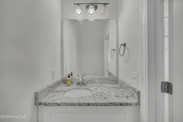 $2,200 | 1011 Campbell Street, Wilmington, NC 28401