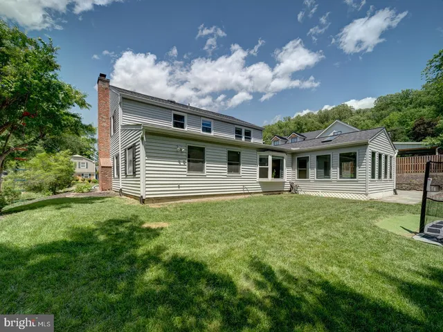 $780,000 | 1782 Shaftsbury Avenue, Crofton, MD 21114