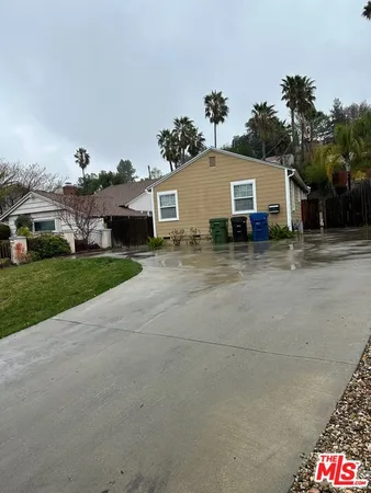 $4,500 | 5344 Don Pio Drive, Woodland Hills, CA 91364