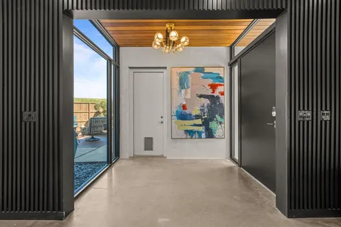 $1,299,000 | 921 North Bailey Avenue, Fort Worth, TX 76107