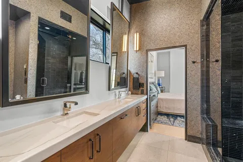 $1,299,000 | 921 North Bailey Avenue, Fort Worth, TX 76107