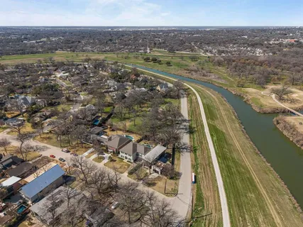 $1,299,000 | 921 North Bailey Avenue, Fort Worth, TX 76107