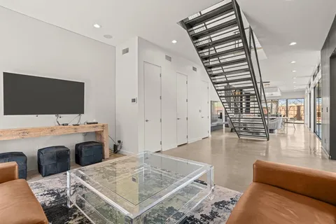 $1,299,000 | 921 North Bailey Avenue, Fort Worth, TX 76107
