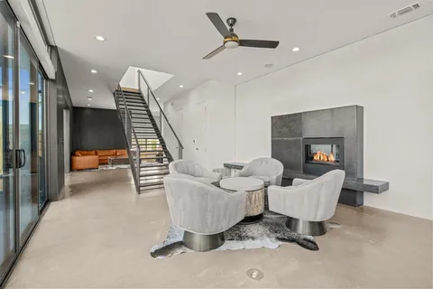 $1,299,000 | 921 North Bailey Avenue, Fort Worth, TX 76107