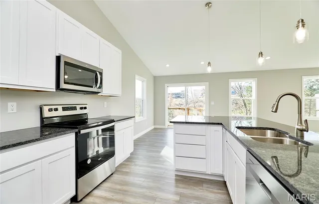 $319,900 | 1165 Marathon Drive, Foristell, MO 63348