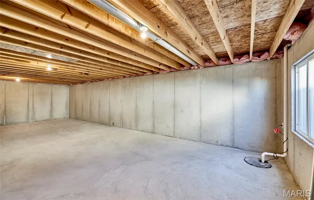 $319,900 | 1165 Marathon Drive, Foristell, MO 63348