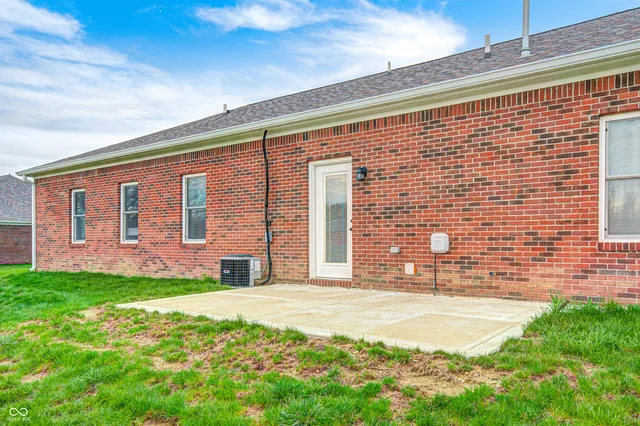 $155,000 | 11975 Civic Circle, Mooresville, IN 46158