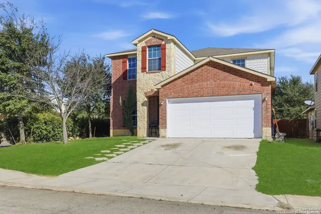 $2,350 | 12147 Amber Vista, San Antonio, TX 78254