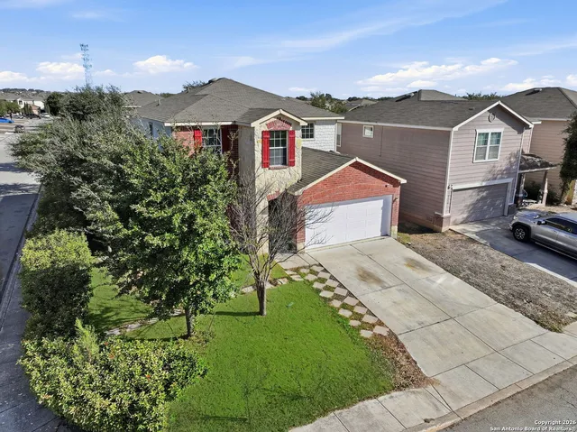 $2,350 | 12147 Amber Vista, San Antonio, TX 78254