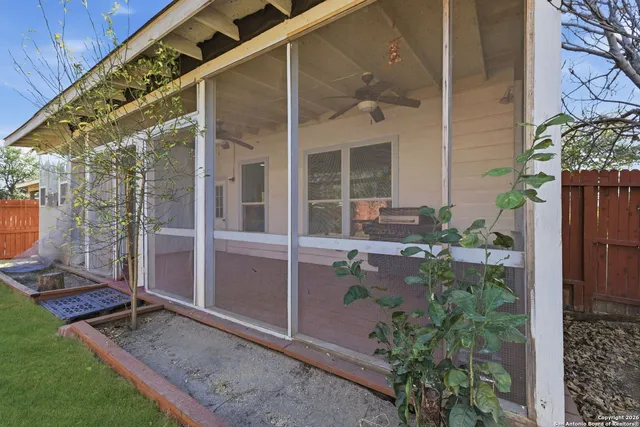 $2,350 | 12147 Amber Vista, San Antonio, TX 78254