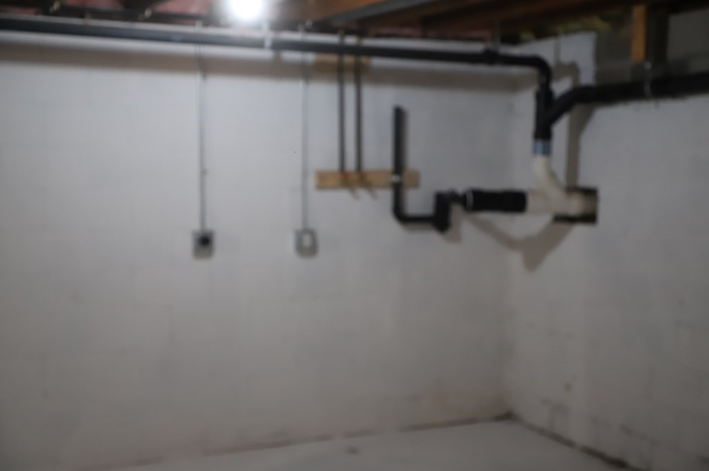 5 Hunt Road North Brookfield, MA 01535 - Photo 23 of 26 a view of walk in closet