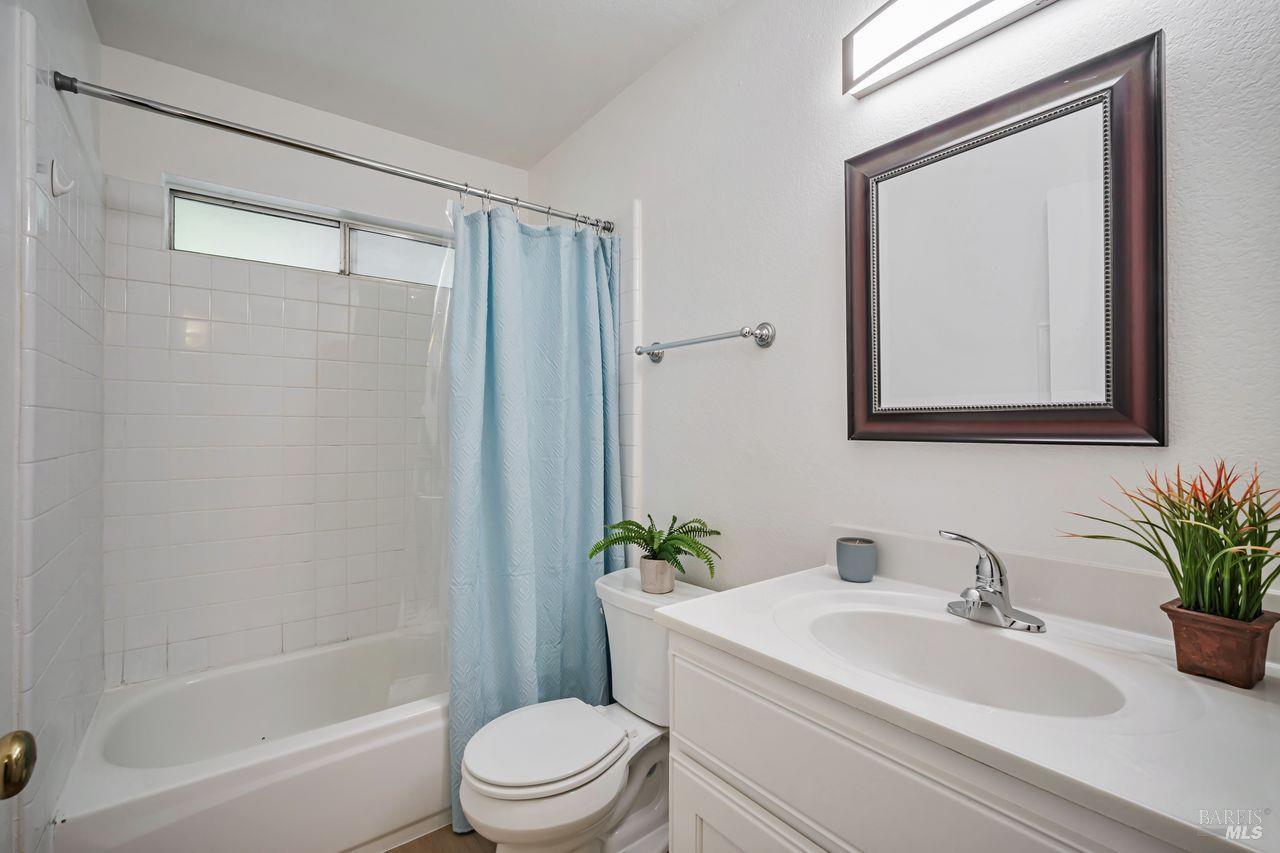 7767 Camino Colegio Rohnert Park, CA 94928 - Photo 24 of 39