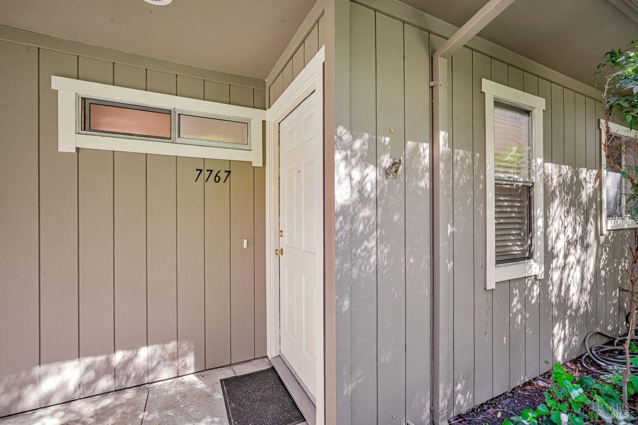 7767 Camino Colegio Rohnert Park, CA 94928 - Photo 4 of 39