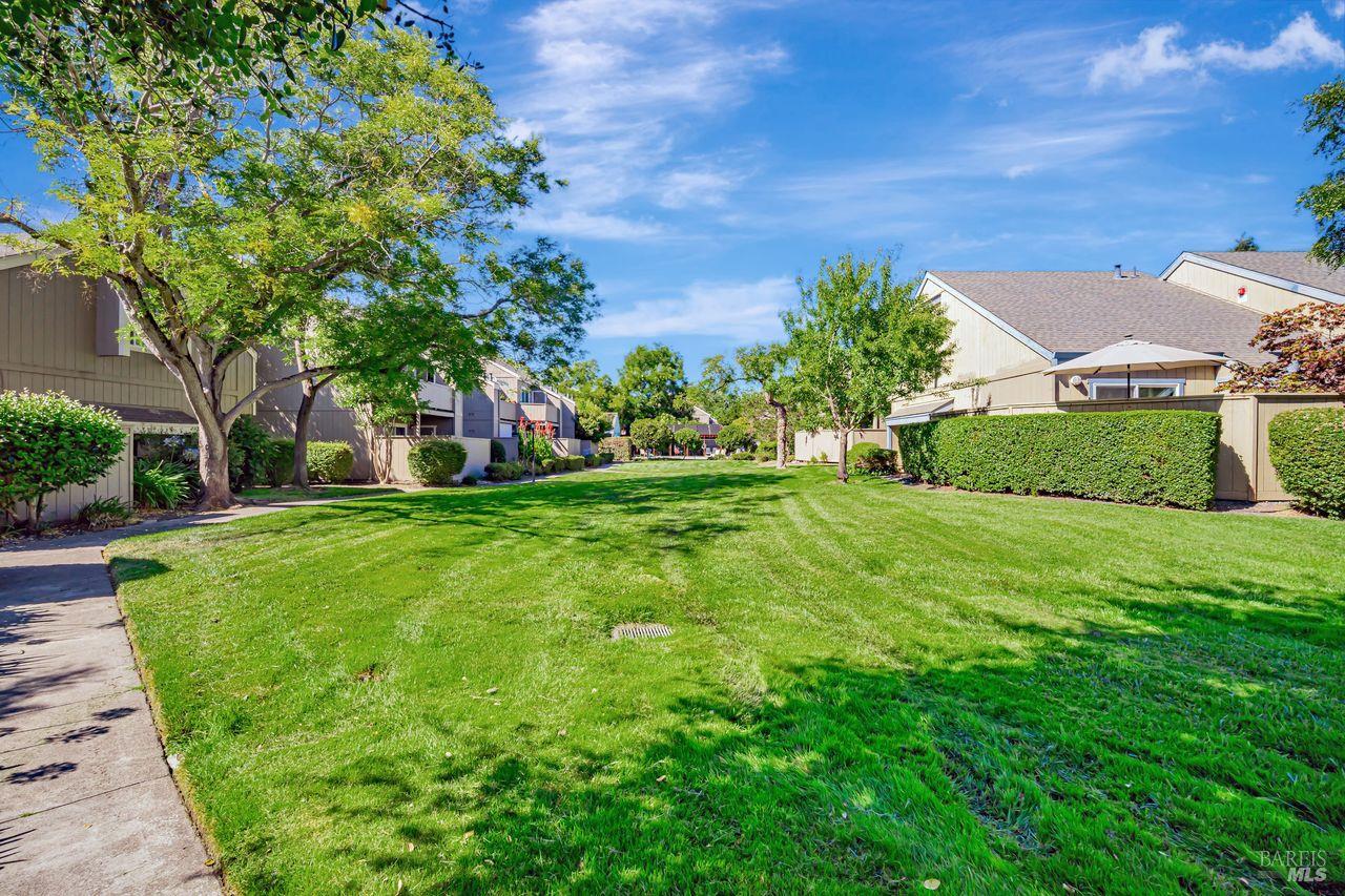7767 Camino Colegio Rohnert Park, CA 94928 - Photo 5 of 39 Spacious green belt directly behind 7767 Camino Colegio.