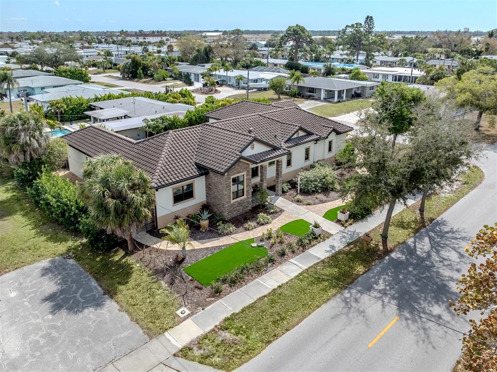 1109 The Rialto Venice, FL 34285 - Photo 1 of 48