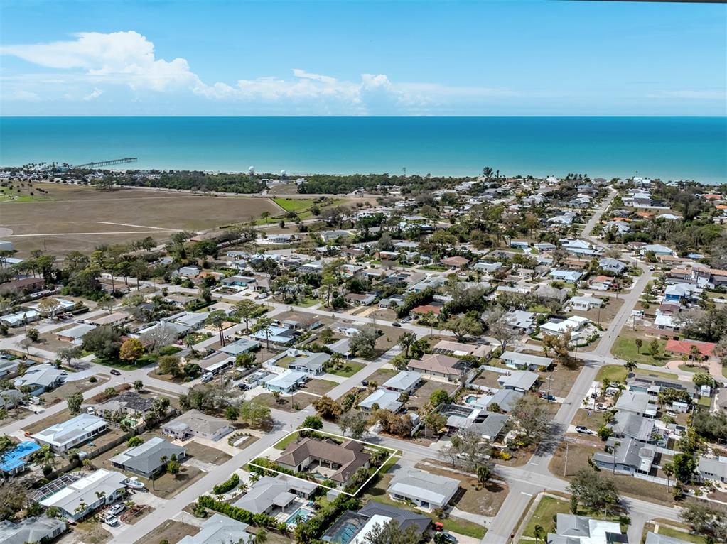 1109 The Rialto Venice, FL 34285 - Photo 32 of 48