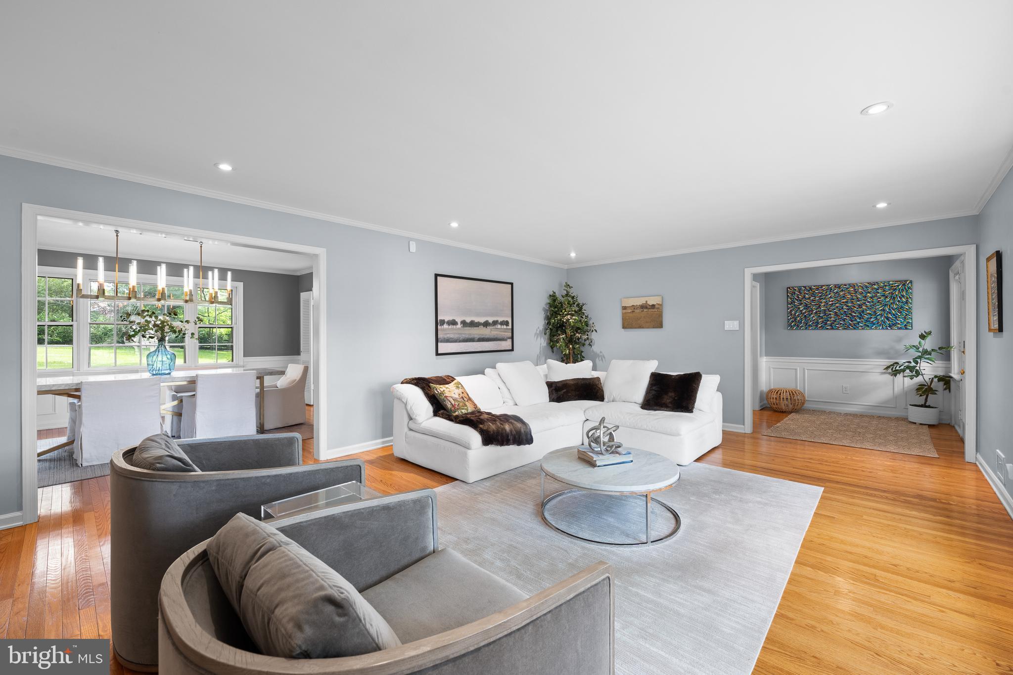 1635 Thomas Road Wayne, PA 19087 - Photo 12 of 52 Spacious Sitting room
