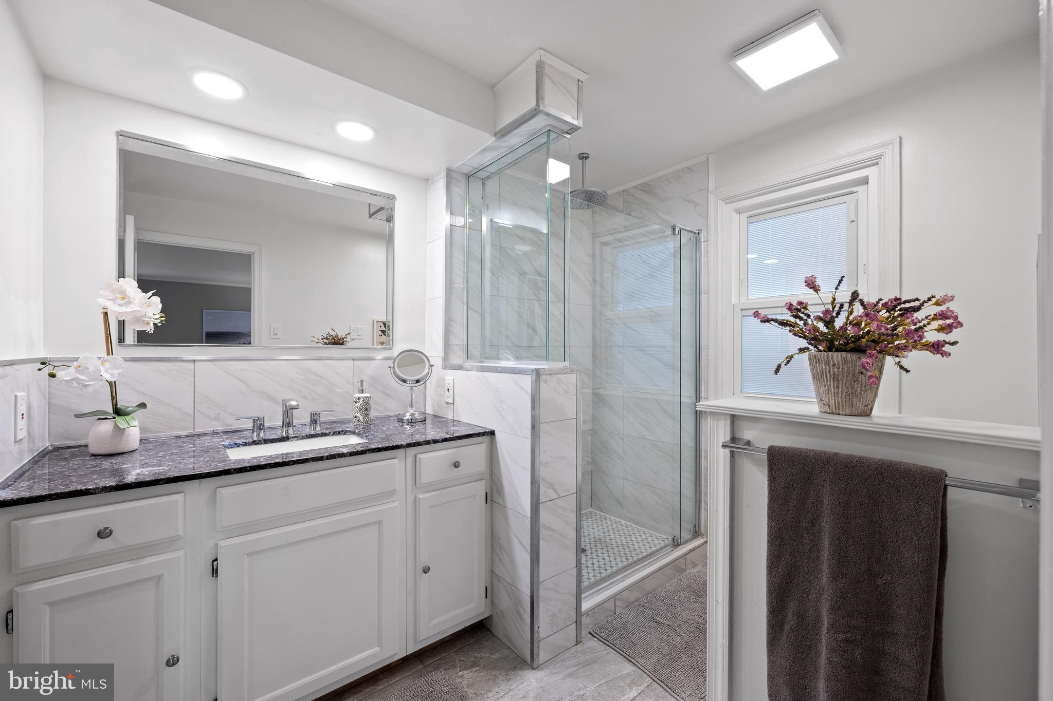 1635 Thomas Road Wayne, PA 19087 - Photo 19 of 52 Renovated primary bathroom