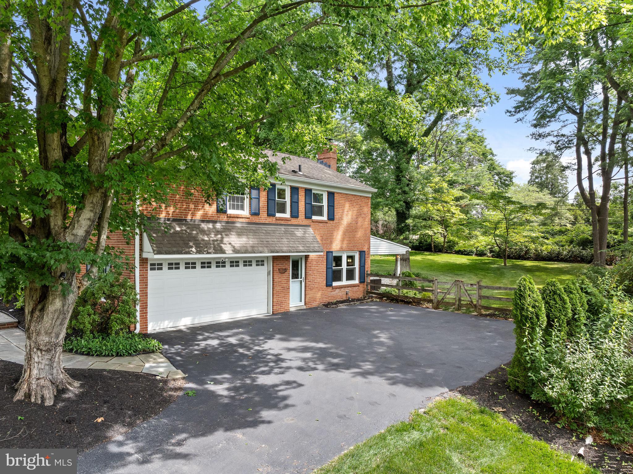 1635 Thomas Road Wayne, PA 19087 - Photo 48 of 52 enclosed rear yard with entry gate
