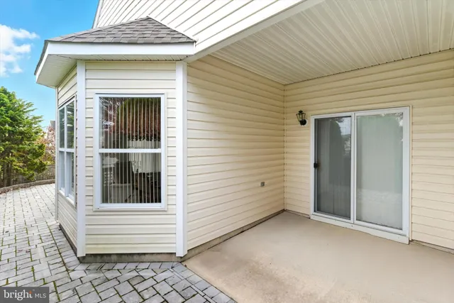 a view of a entryway