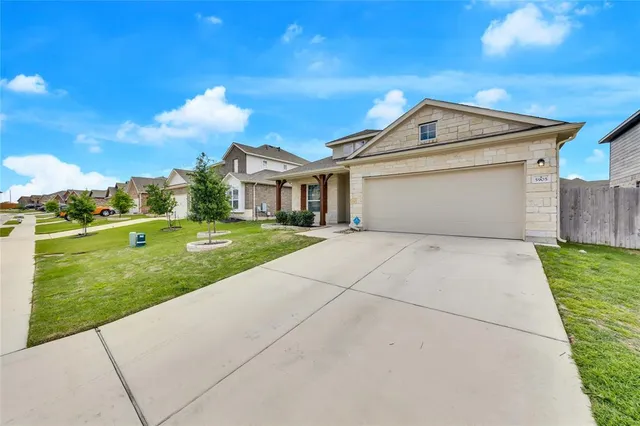 $2,150 | 5905 Giovanni Place, Round Rock, TX 78665