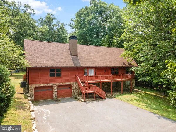 $750,000 | 2425 Henson Drive, Marriottsville, MD 21104