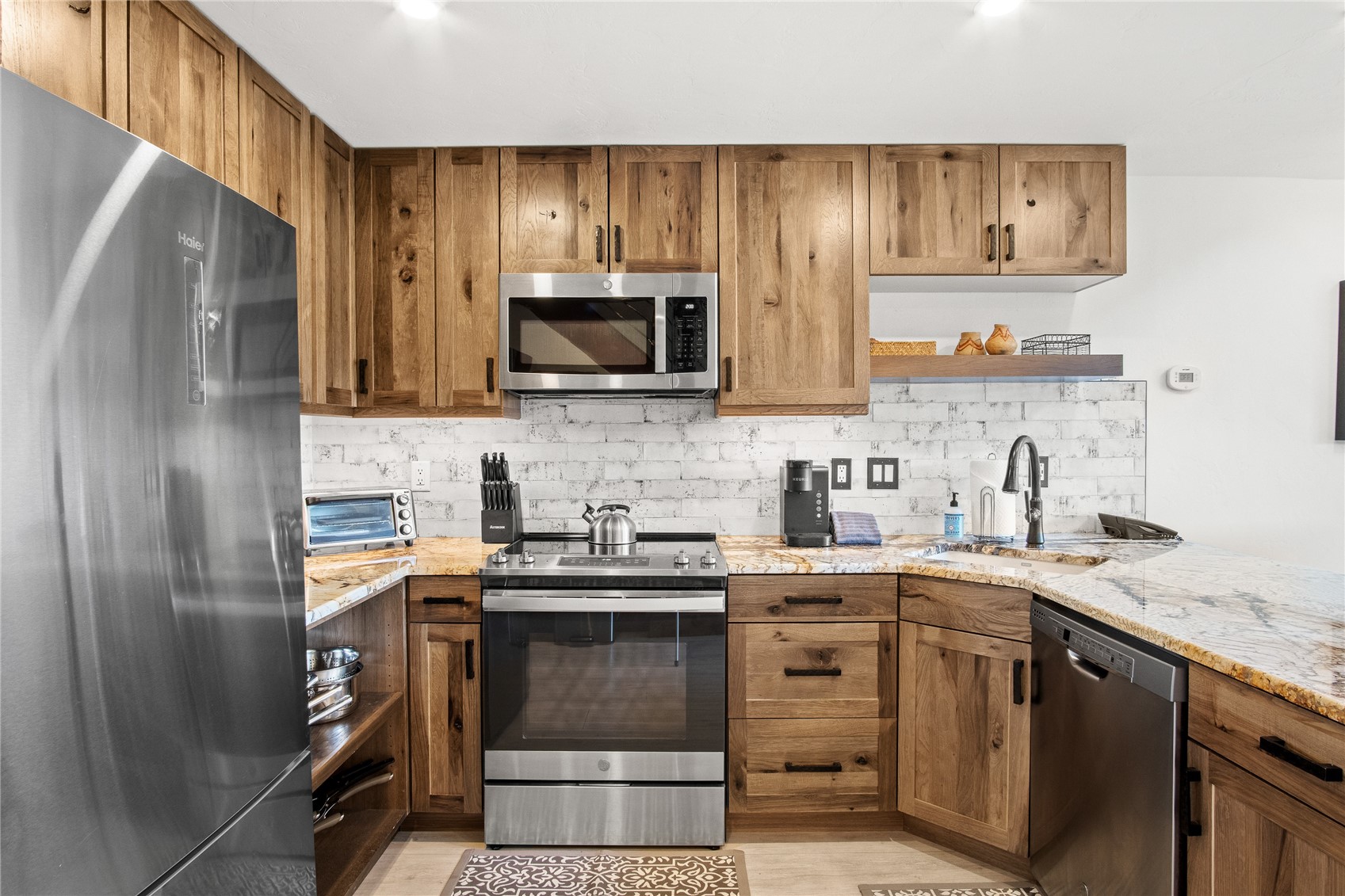 611 Village Road, Unit 28250 Breckenridge, CO 80424 - Photo 13 of 50