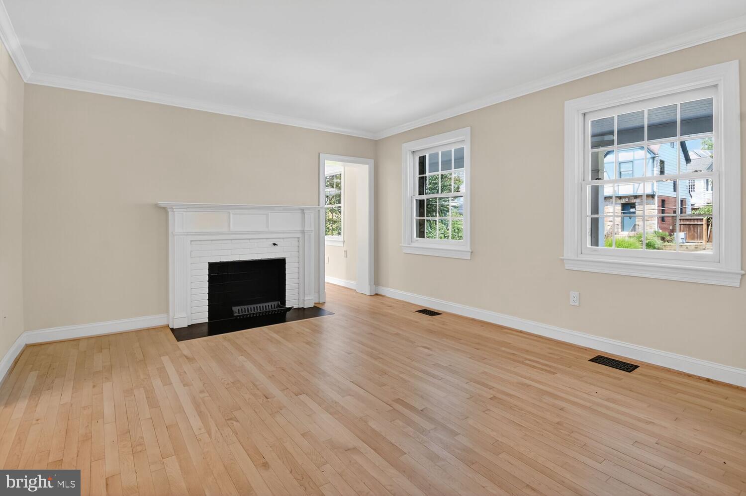 3112 Legation Street Northwest Washington, DC 20015 - Photo 12 of 56