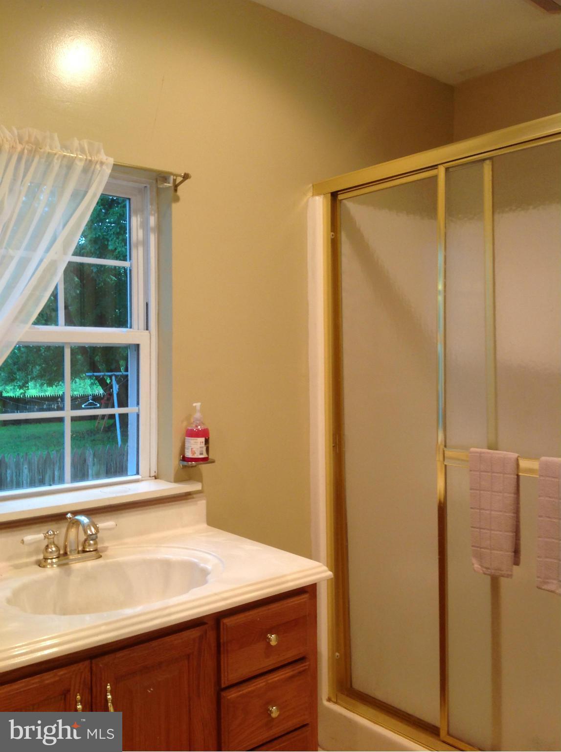 24939 Holsinger Lane Ridgely, MD 21660 - Photo 5 of 30 Bath