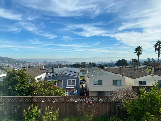 $4,250 | 81 Camelot Court, Daly City, CA 94015