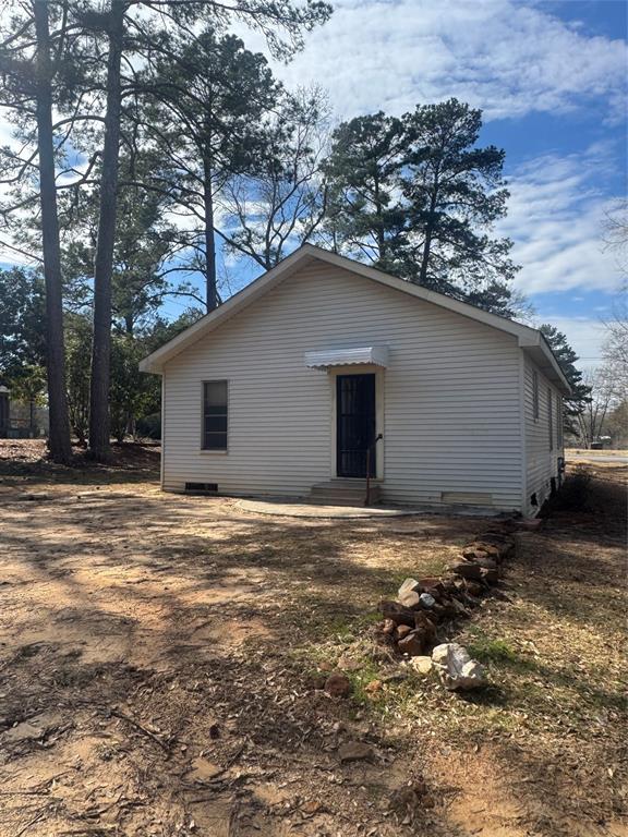 2980 Military Road Ringgold, LA 71068 - Photo 4 of 17 a backyard of a house