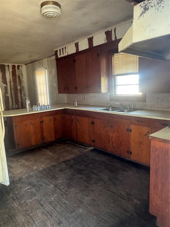 2980 Military Road Ringgold, LA 71068 - Photo 7 of 17 a kitchen with granite countertop a sink and cabinets