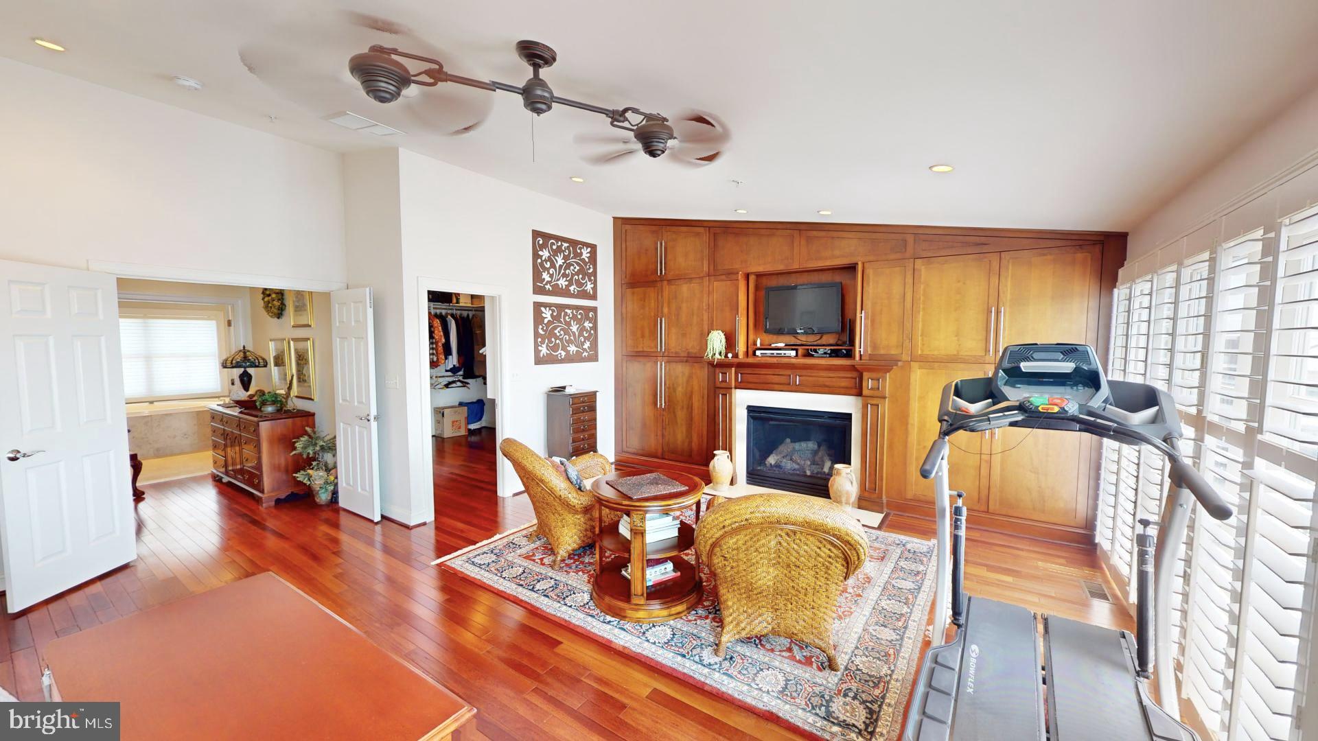 1255 Dockside Circle Baltimore, MD 21224 - Photo 41 of 79