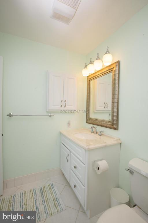 703 Rusty Anchor Road, Unit 3 Ocean City, MD 21842 - Photo 14 of 24 Gallery Image 14