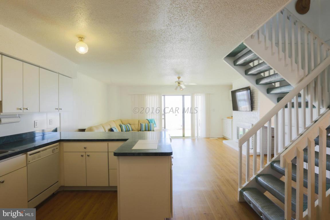 703 Rusty Anchor Road, Unit 3 Ocean City, MD 21842 - Photo 7 of 24 Gallery Image 7