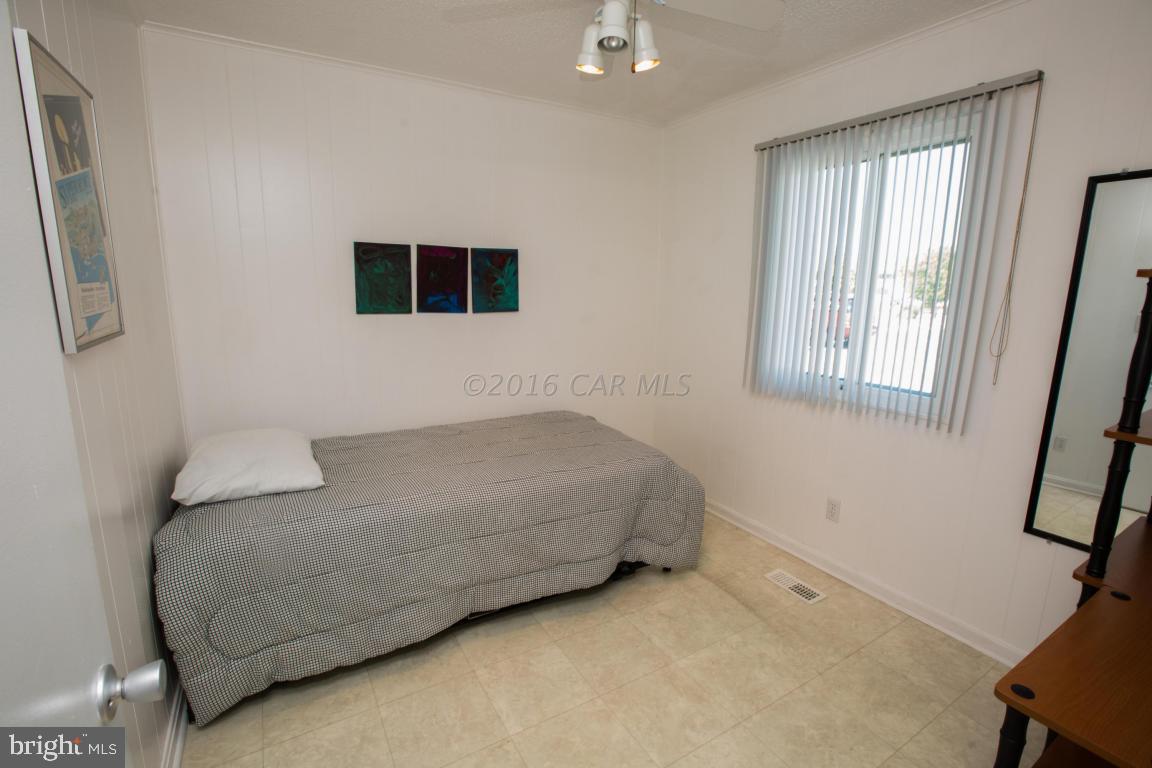 703 Rusty Anchor Road, Unit 3 Ocean City, MD 21842 - Photo 9 of 24 Gallery Image 9