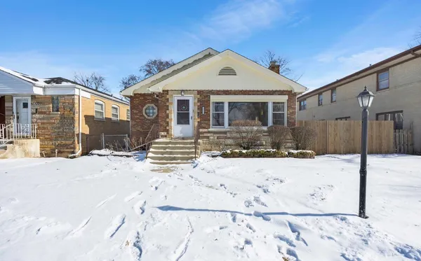 $200,000 | 14233 South Wentworth Avenue, Riverdale, IL 60827