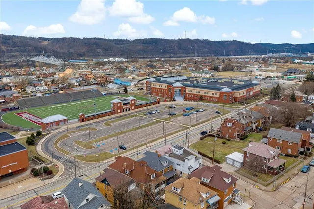 $199,900 | 848 Duss Avenue, Ambridge, PA 15003