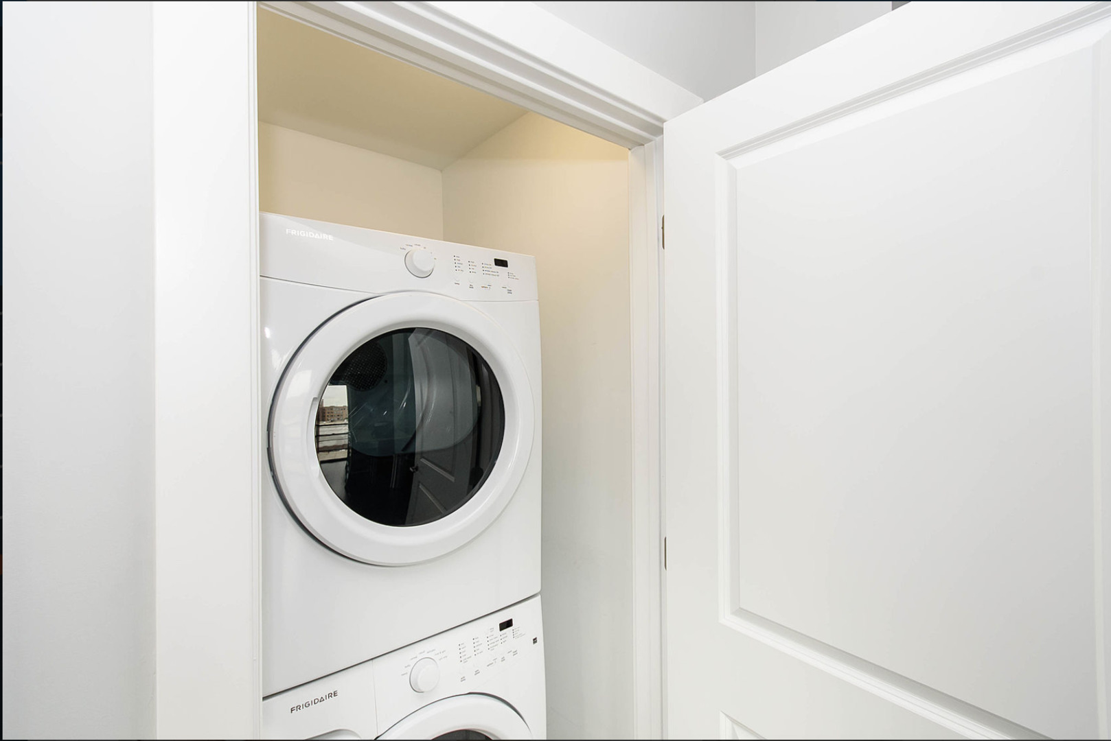 Undisclosed Address Chicago, IL 60607 - Photo 11 of 15