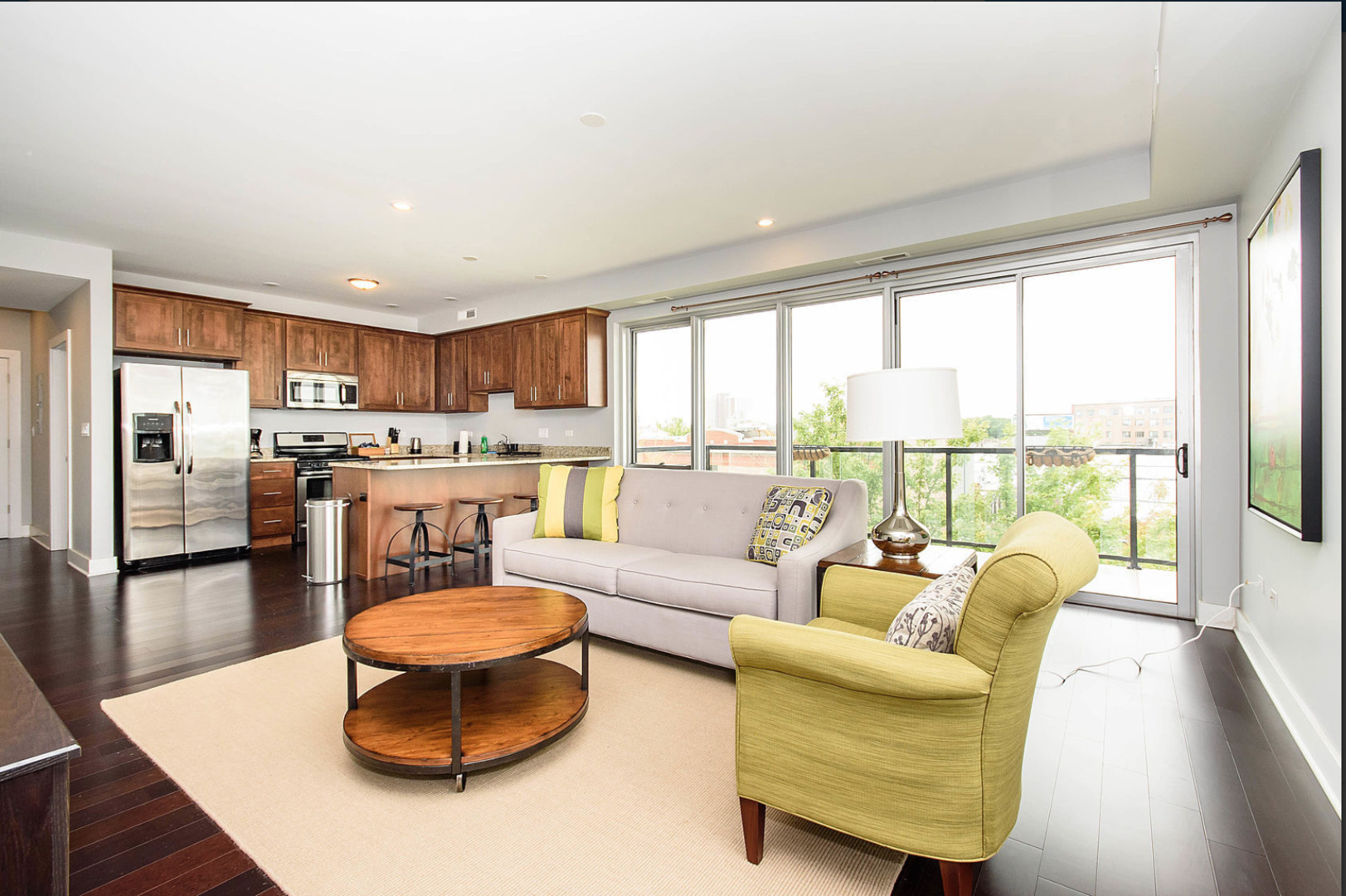 Undisclosed Address Chicago, IL 60607 - Photo 2 of 15