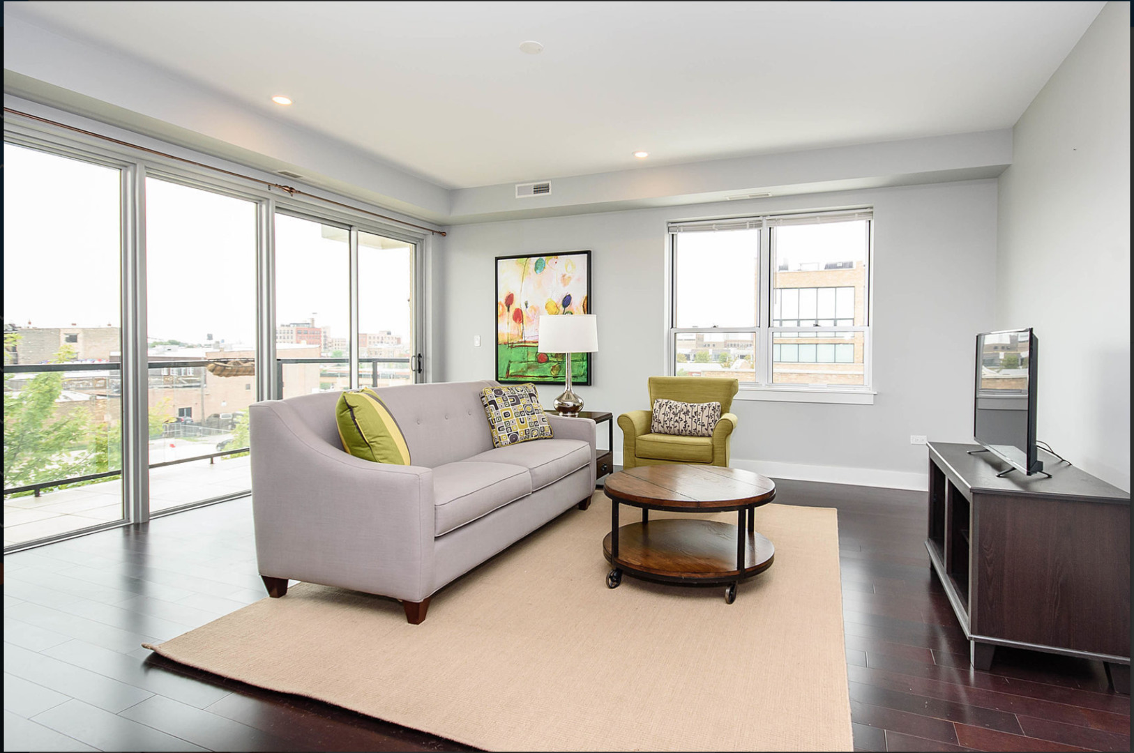 Undisclosed Address Chicago, IL 60607 - Photo 3 of 15