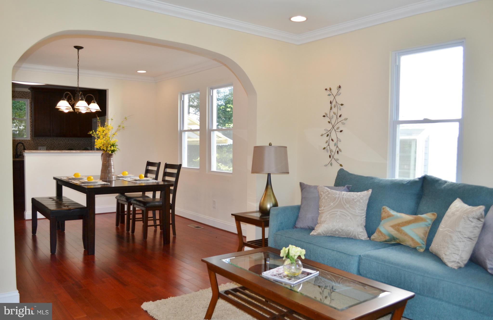 2917 Onyx Road Baltimore, MD 21234 - Photo 1 of 30 Living Room