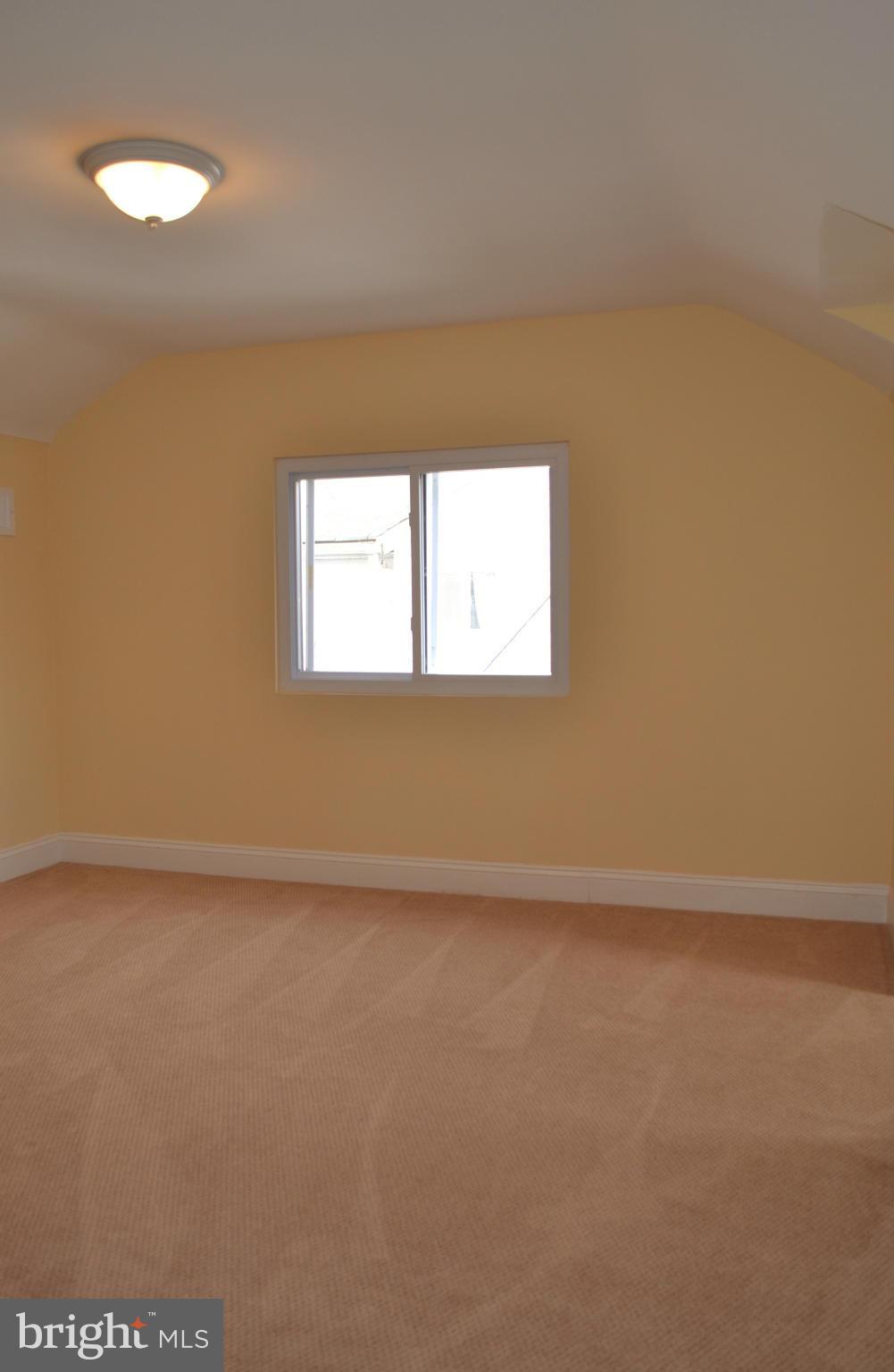2917 Onyx Road Baltimore, MD 21234 - Photo 25 of 30 Master w/his and her closets!