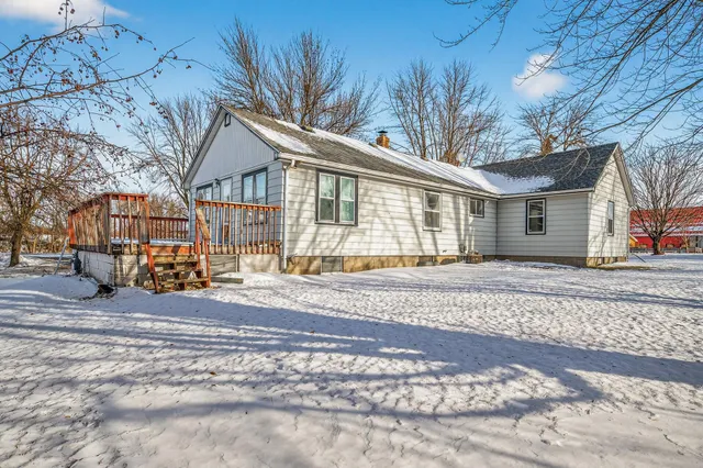 $279,900 | 909 Pacific Avenue, Waverly, MN 55390