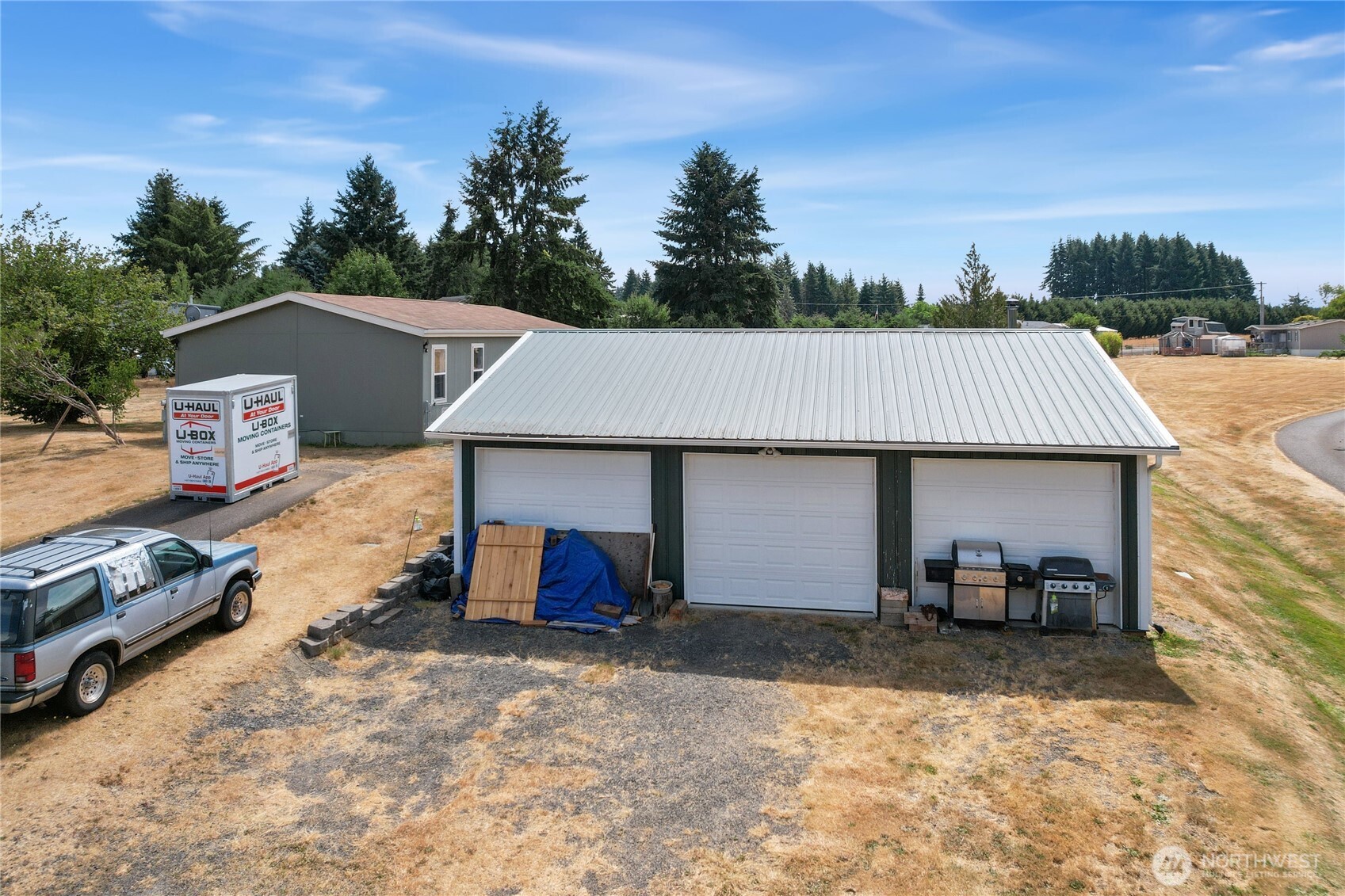 270 Romerman Road, Unit 34 Chehalis, WA 98532 - Photo 26 of 34 a view of a car park in front of house