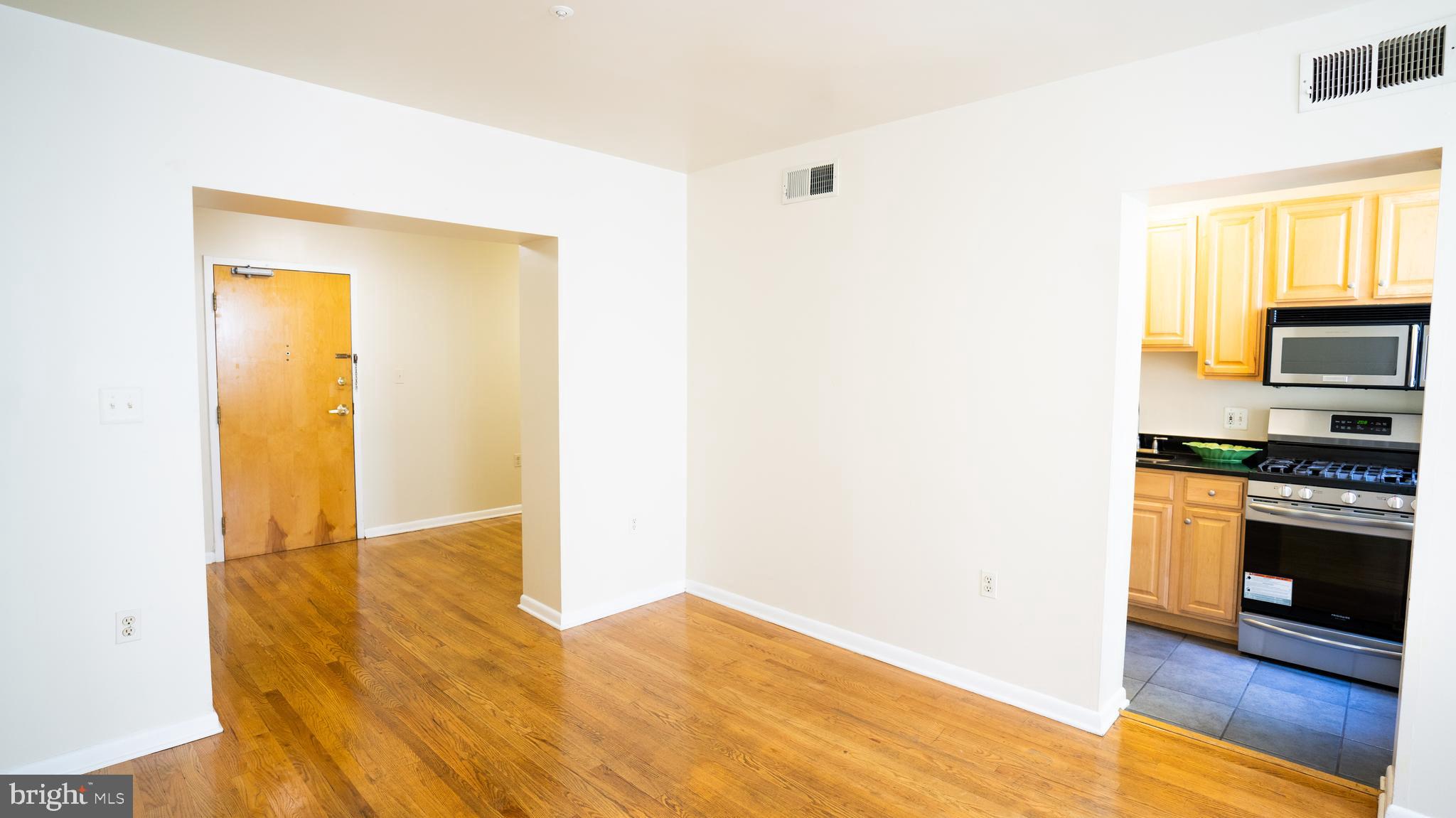 2633 Adams Mill Road Northwest, Unit 104 Washington, DC 20009 - Photo 3 of 18 Gallery Image 3