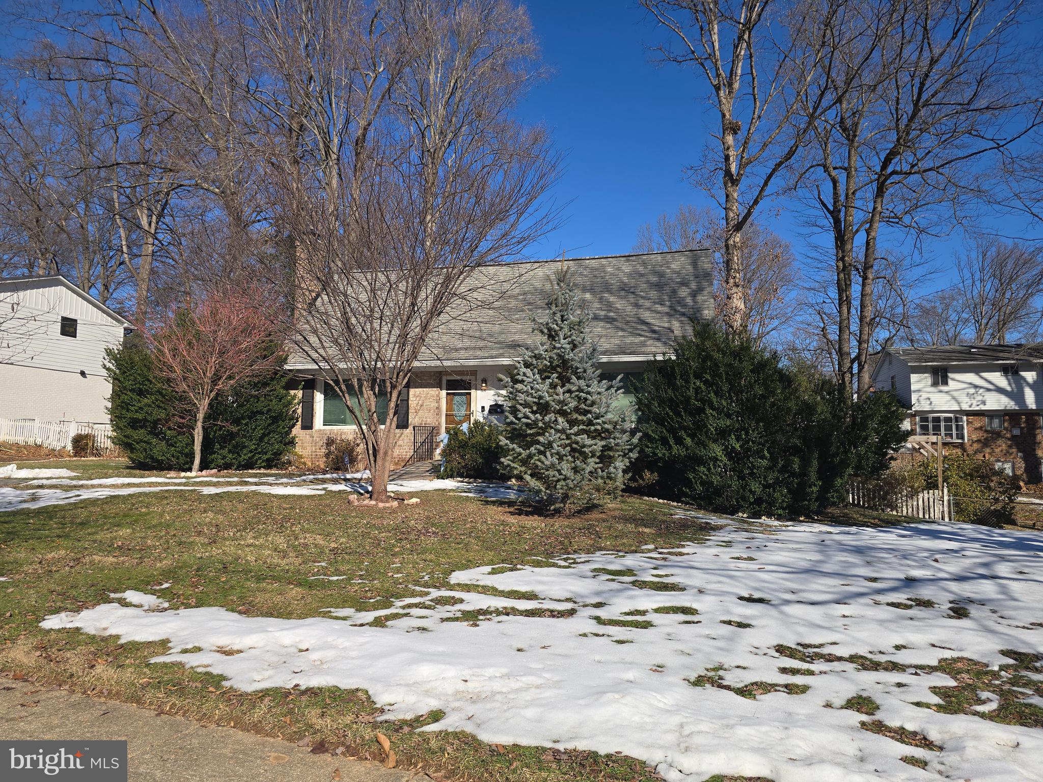 5511 Callander Drive Springfield, VA 22151 - Photo 2 of 21