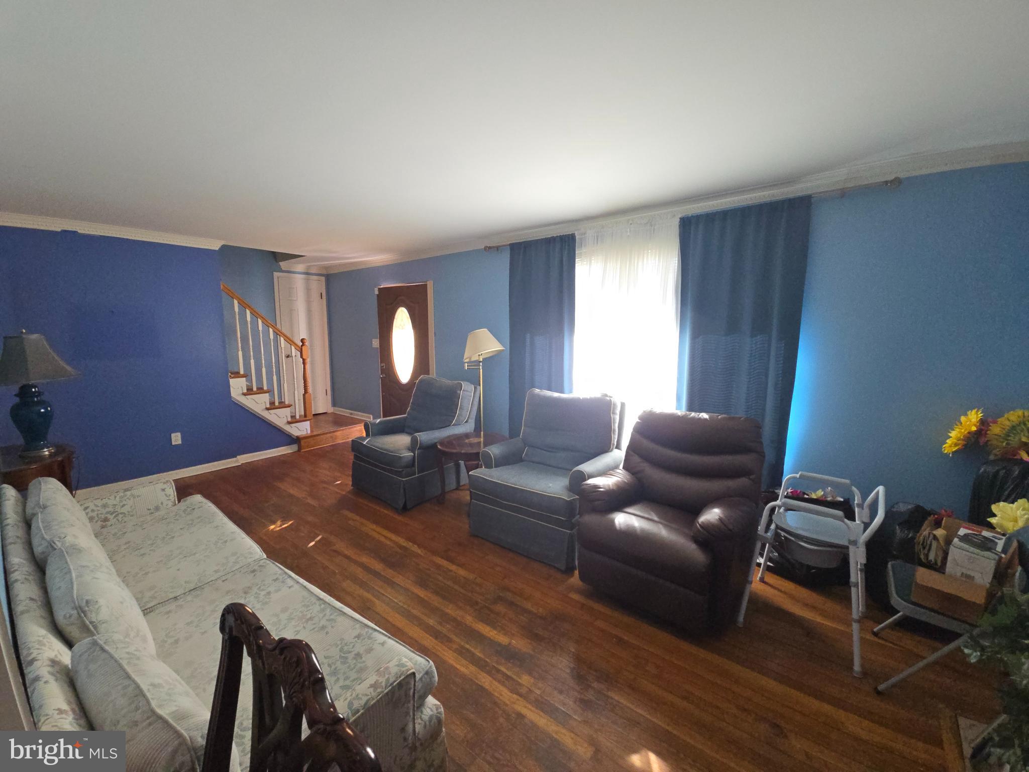 5511 Callander Drive Springfield, VA 22151 - Photo 3 of 21