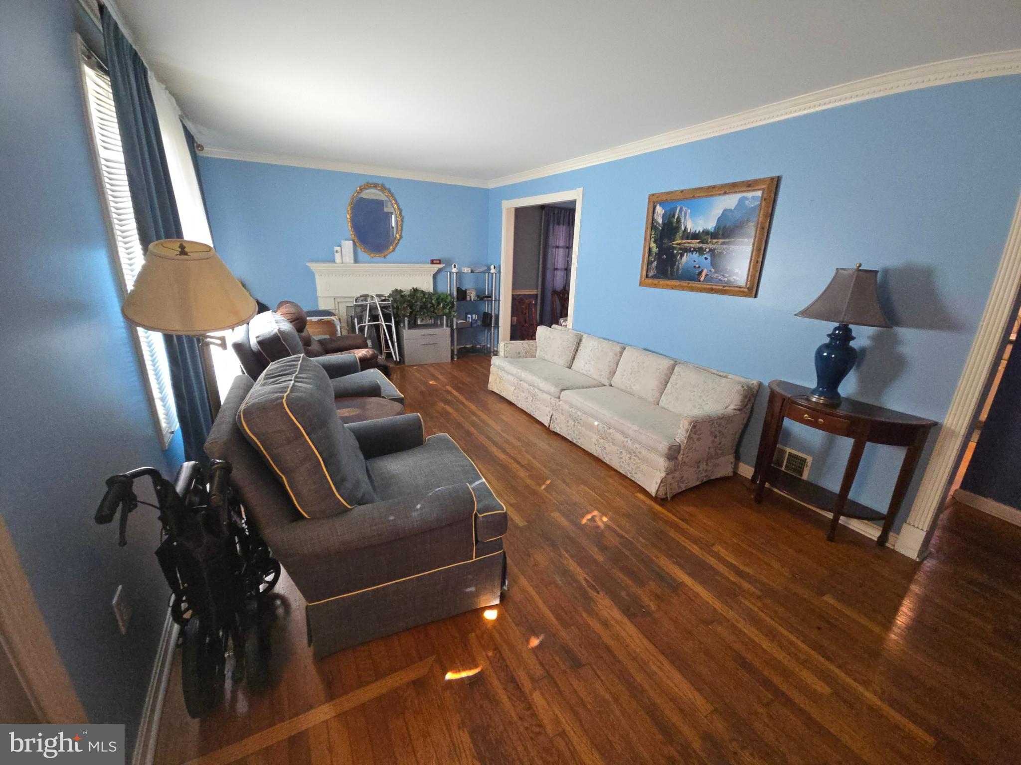 5511 Callander Drive Springfield, VA 22151 - Photo 5 of 21